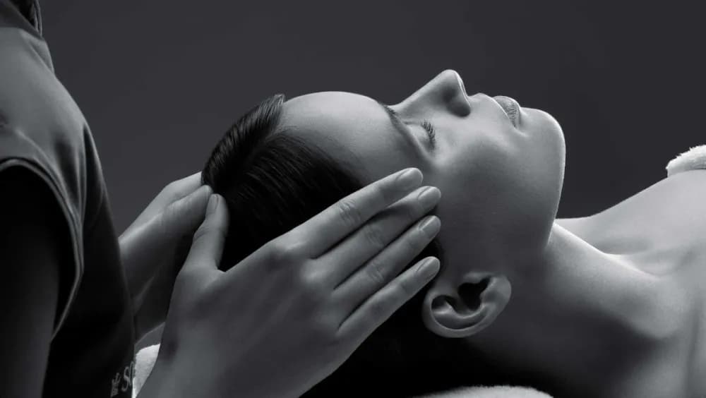 Feuchtigkeitsspendende Intensivbehandlung Hydra Hyaluronic Acid4